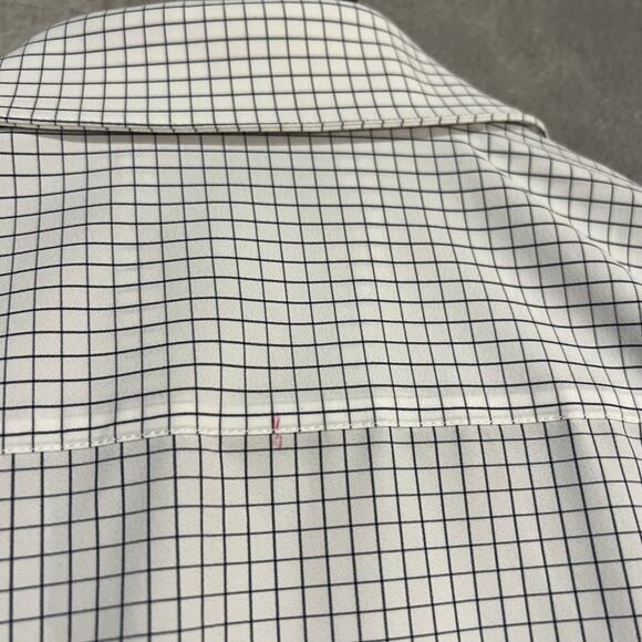 Mizzen Main Shirt Mens XL Trim Fit Performance Stretch Button Down Check Plaid - Picture 8 of 10